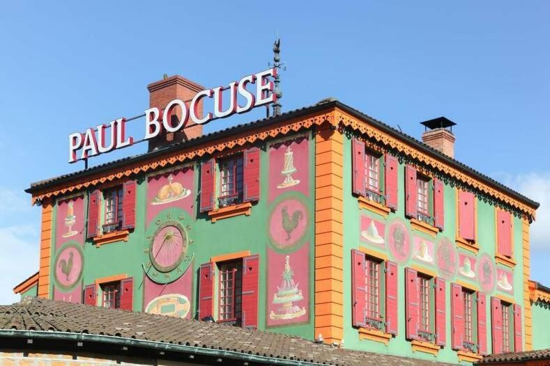 Charmante Maison Avec Jardin Sans Vis-A-Vis Saint-Fons Bagian luar foto