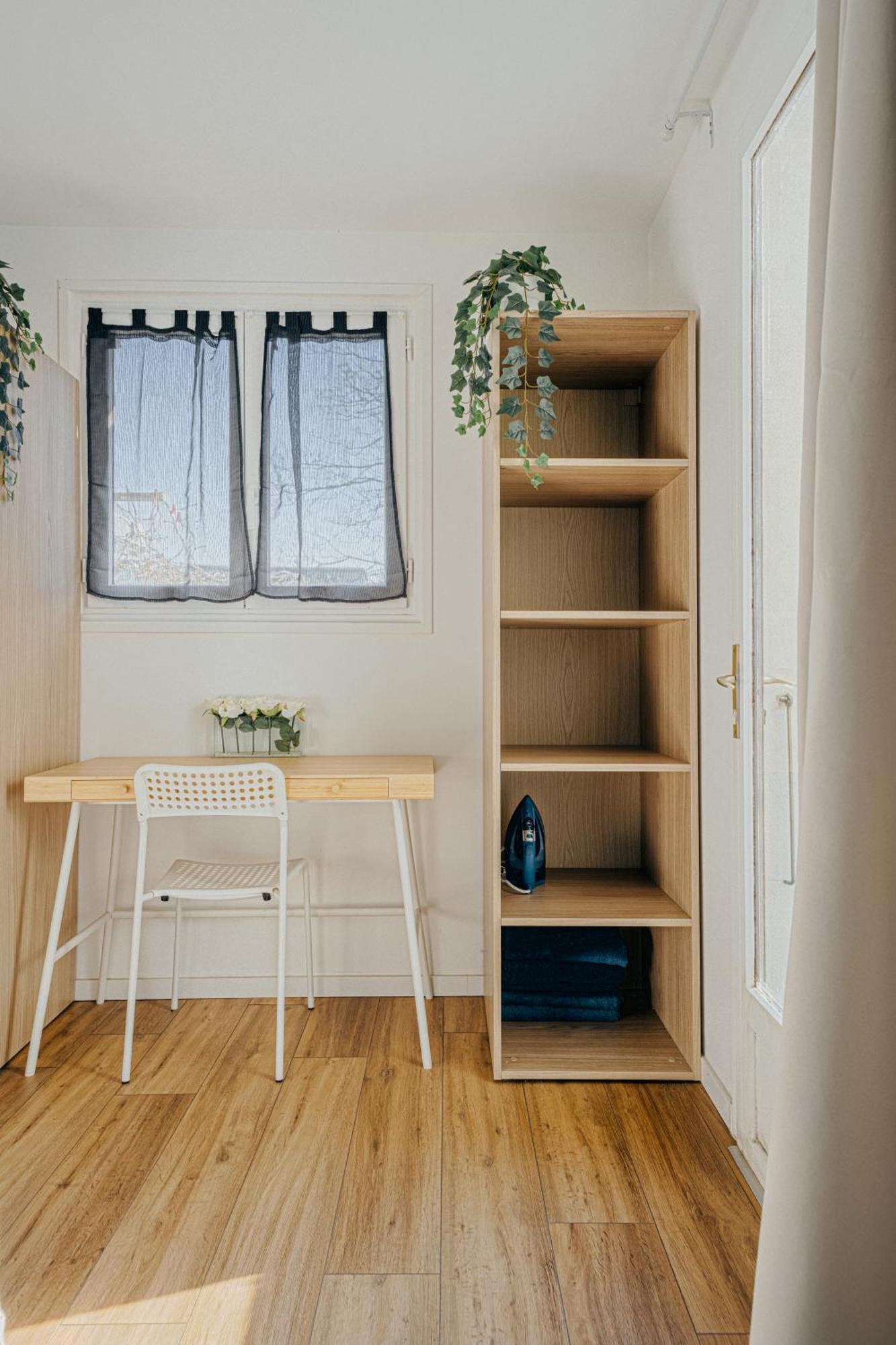 Charmante Maison Avec Jardin Sans Vis-A-Vis Saint-Fons Bagian luar foto
